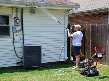 Exterior House Washing in Bradenton, Florida