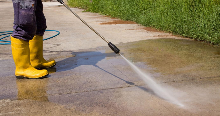 Concrete cleaning service by Bradenton Pressure Washing