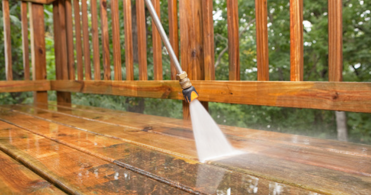 Deck and fence cleaning service by Bradenton Pressure Washing