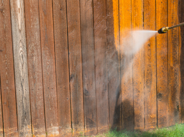 Deck & Fence Cleaning in Bradenton, Florida